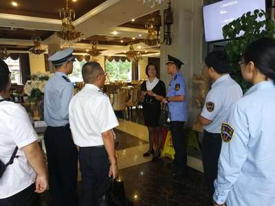 汇思想 筑牢安全防线 崇明区多部门联合开展餐饮场所“双随机、一公开”消防安全及维修市场监管专项行动